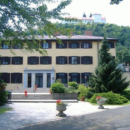 Отель Blki Vendeghaz Тихань Экстерьер фото